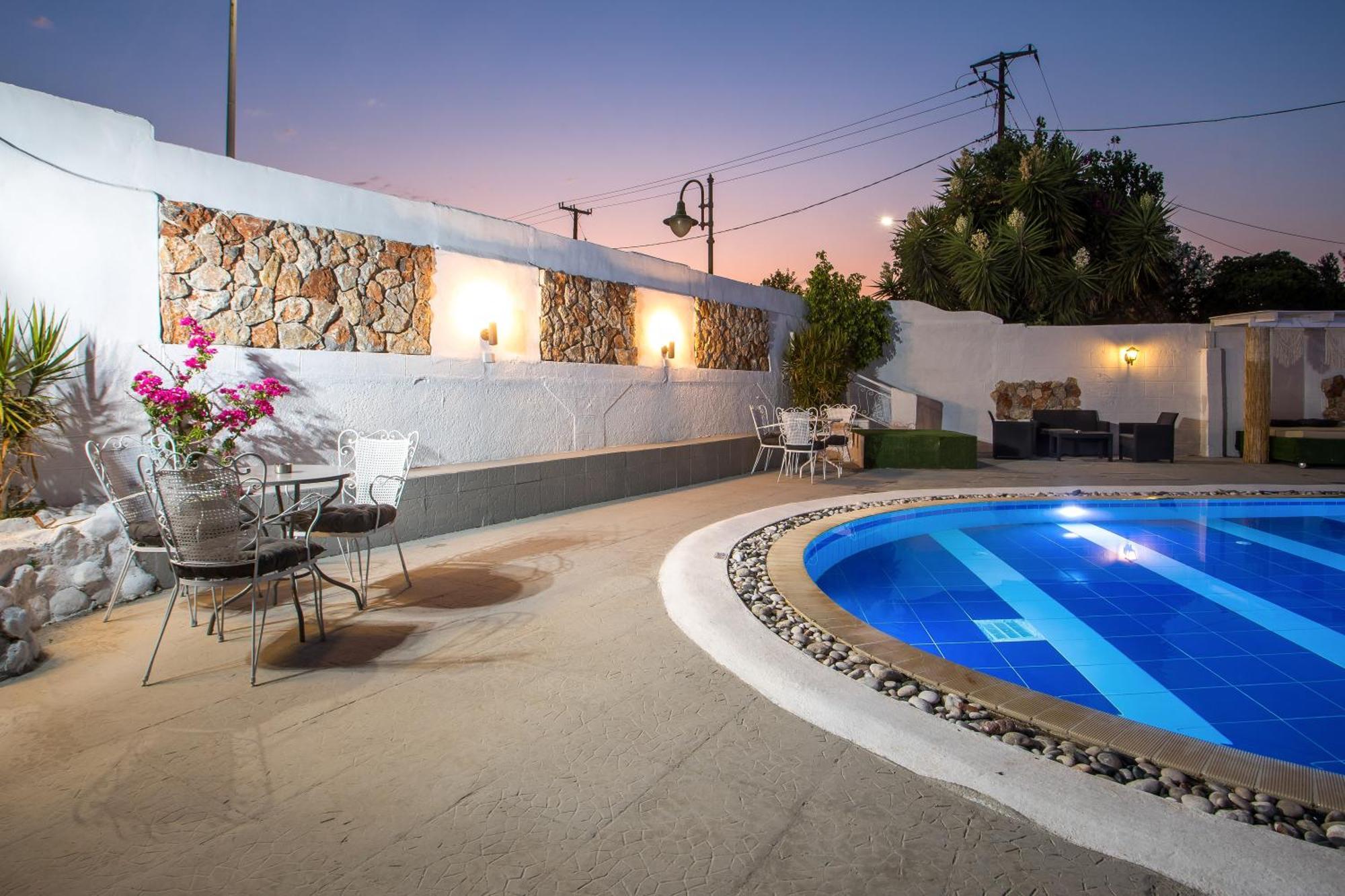 Toulas Studios & Apts No2 Φαληράκι Εξωτερικό φωτογραφία