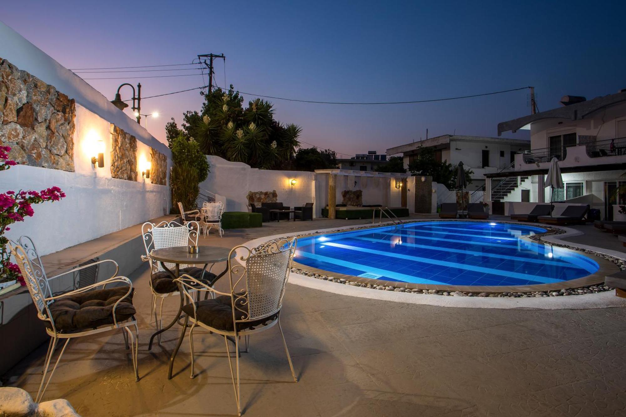 Toulas Studios & Apts No2 Φαληράκι Εξωτερικό φωτογραφία